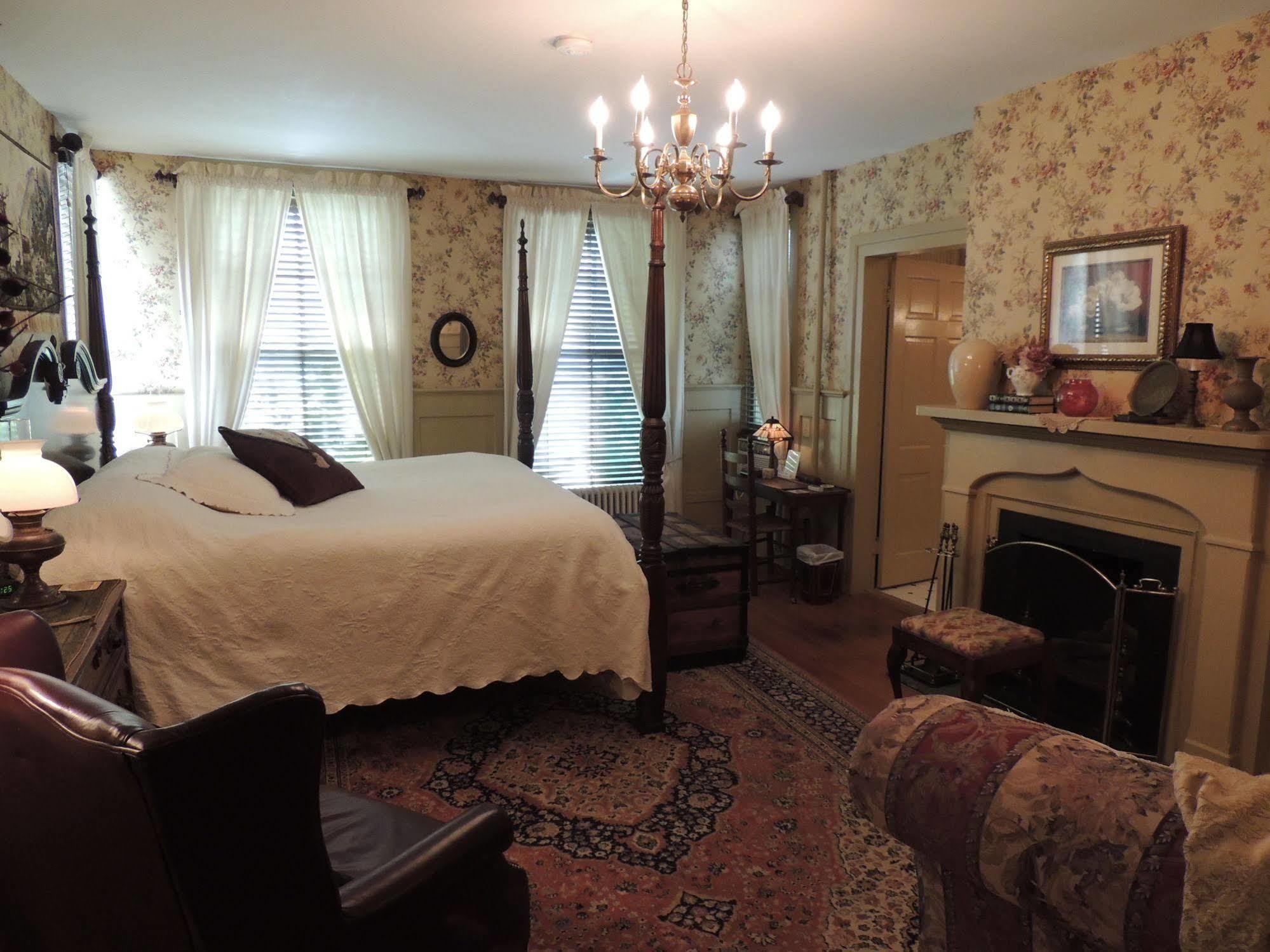 1868 Magnolia House Inn Lexington Eksteriør bilde