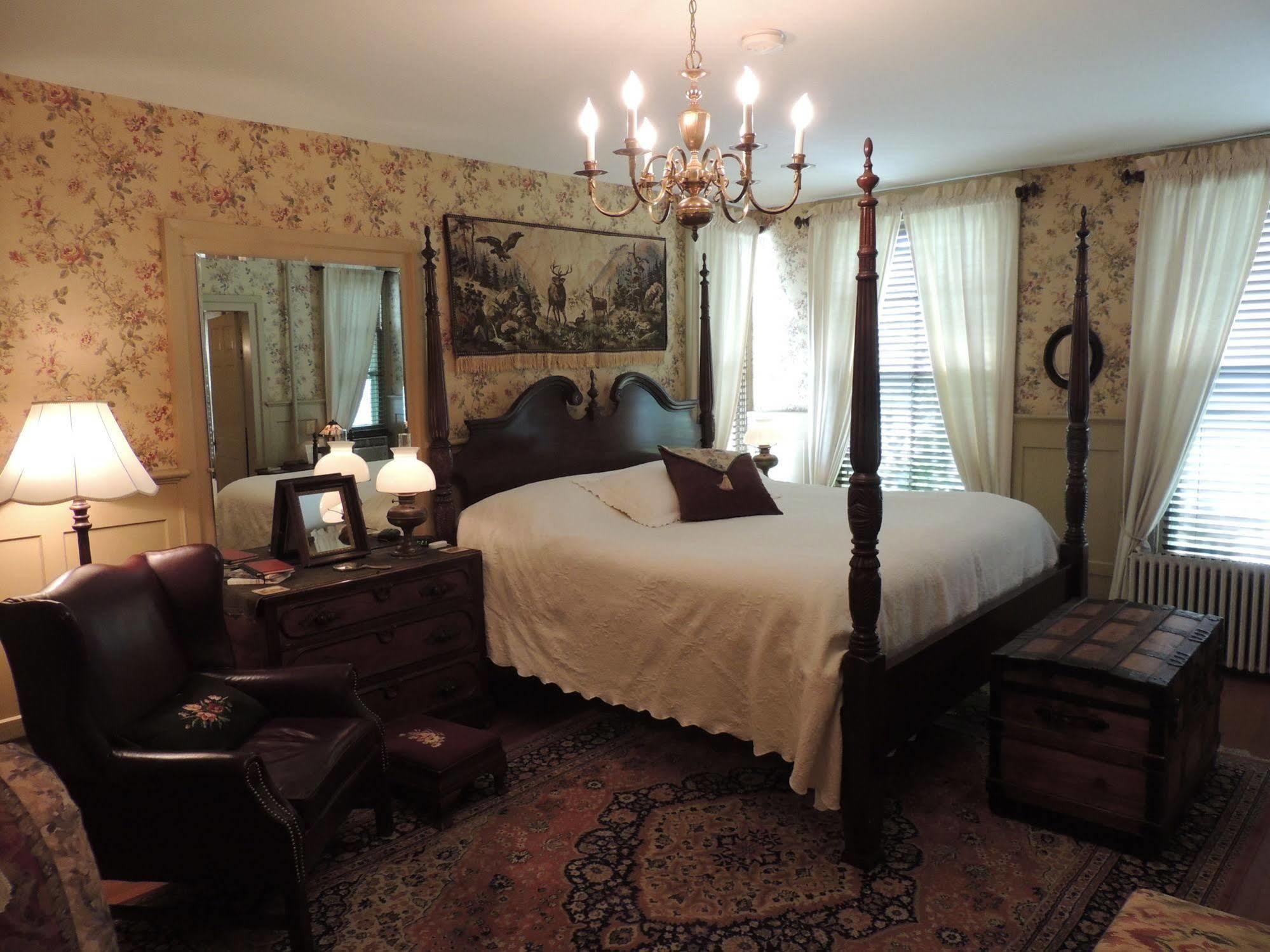 1868 Magnolia House Inn Lexington Eksteriør bilde